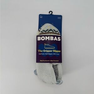Bombas Gripper Slipper Socks in Light Gray with Patterned Cuff